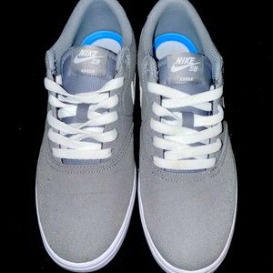 Nike Skate boarding Check Solarsoft Canvas Cool Grey. Size 8